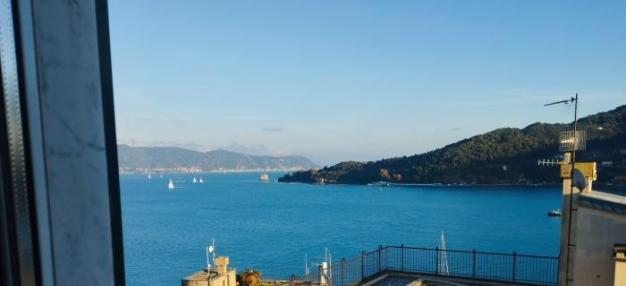PORTO VENERE # Appartamento con box e cantina